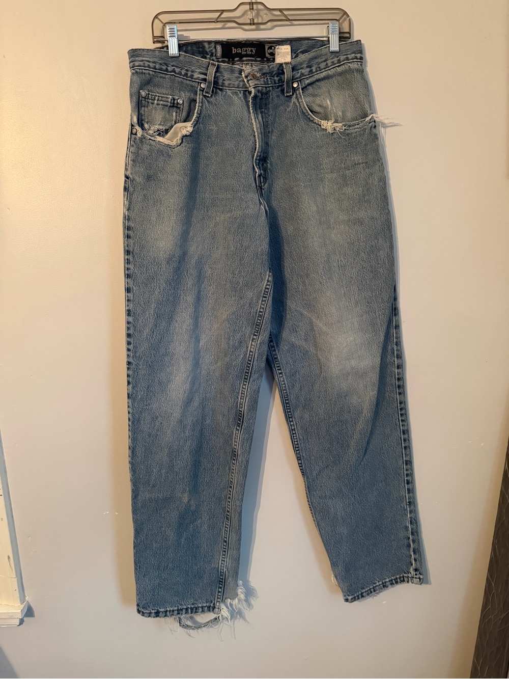 LEVIS Silver tab VINTAGE Silver Tab
Baggys 90's denim Made in USA size 32/34